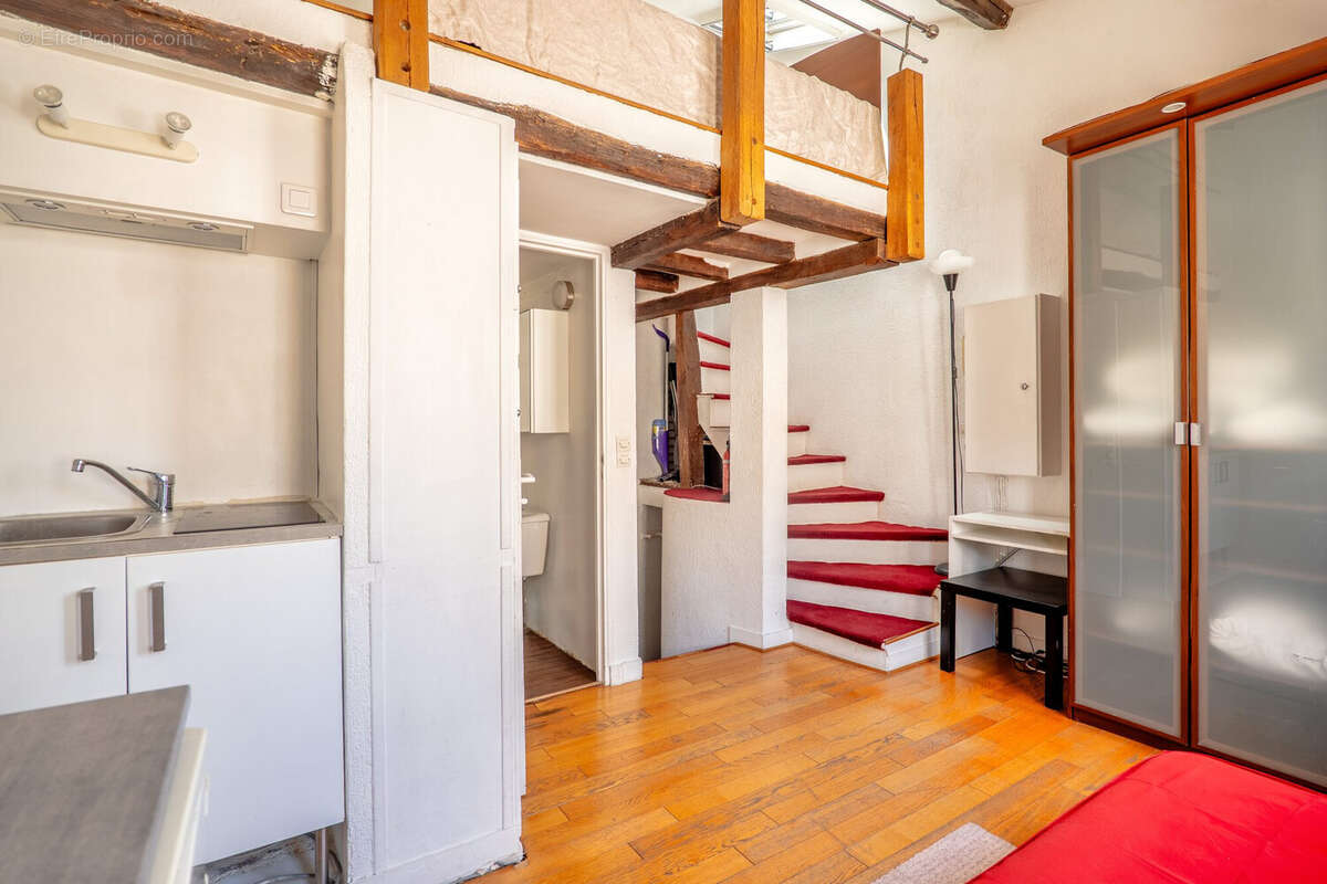 Appartement 15 m² à Paris-2e  - photo 3