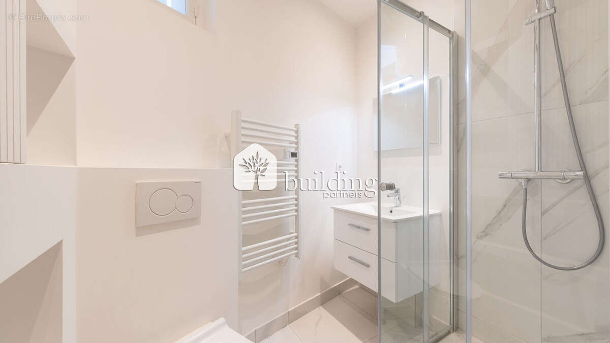 Appartement à PARIS-7E