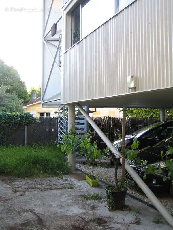 Appartement à BEGLES