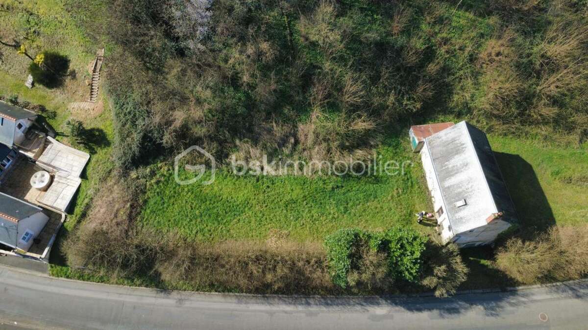 Terrain à bâtir à 15 min de Tours - photo 2