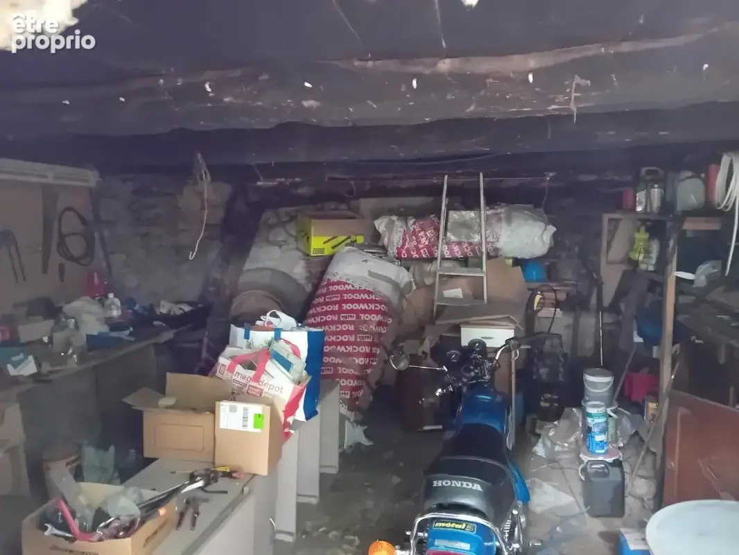 garage