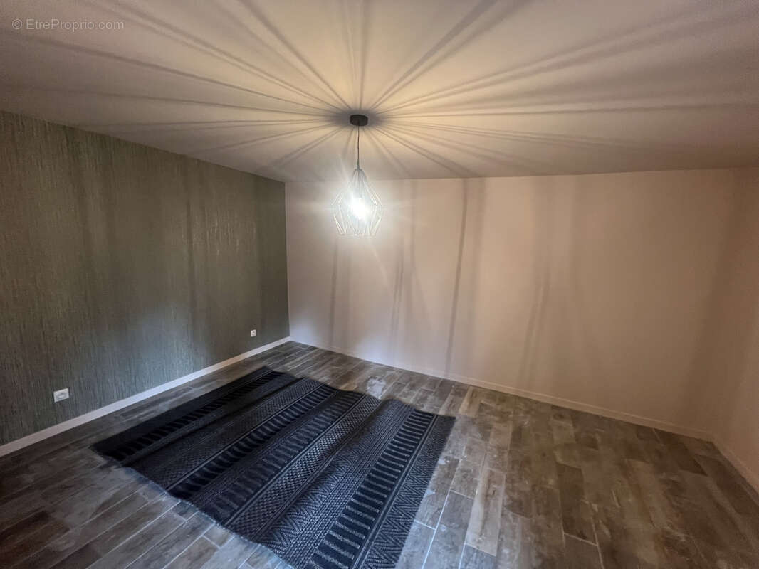 Maison à PONT-SAINTE-MAXENCE