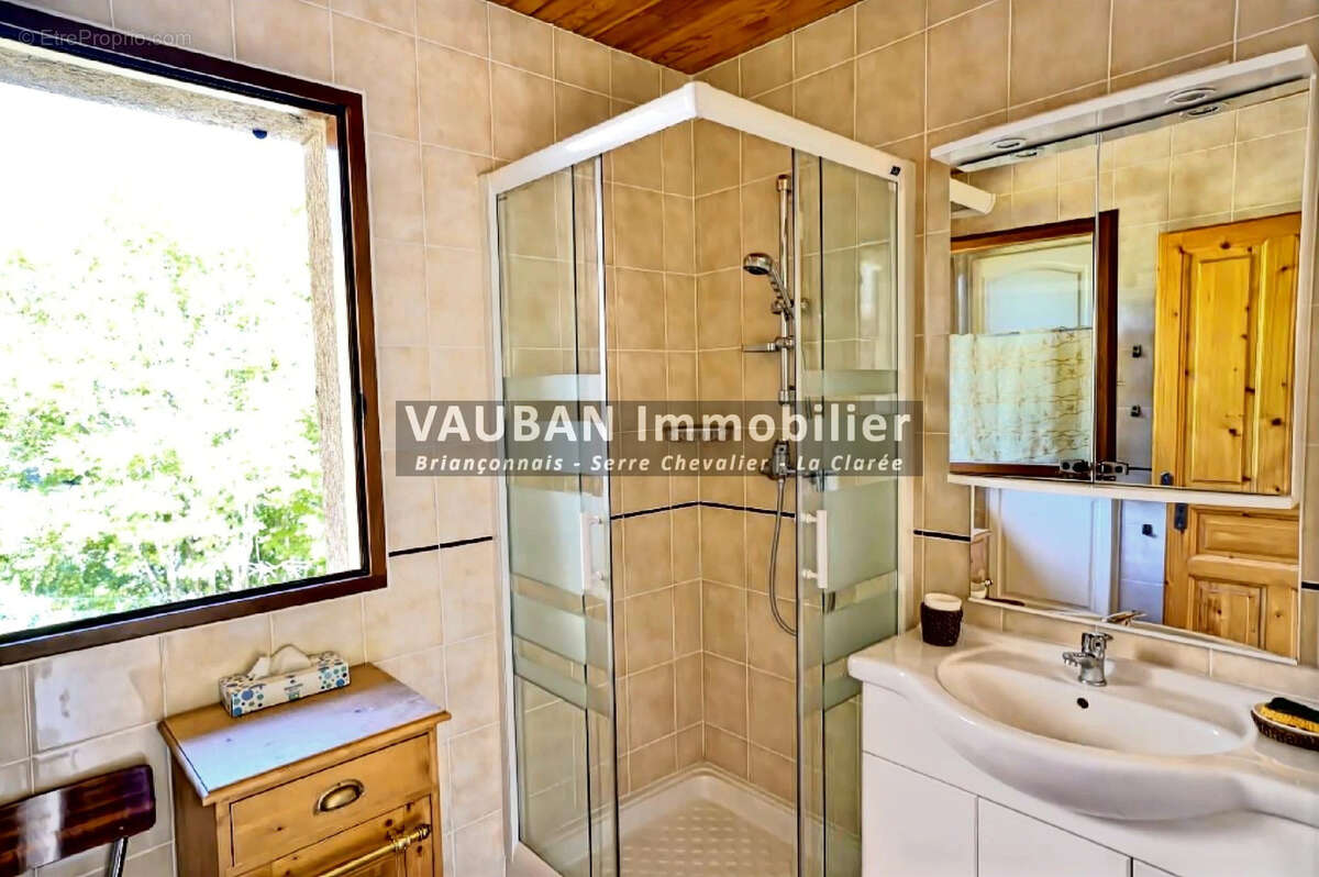 Maison familiale avec appartement indépendant   Villard-Saint-Pancrace - photo 9