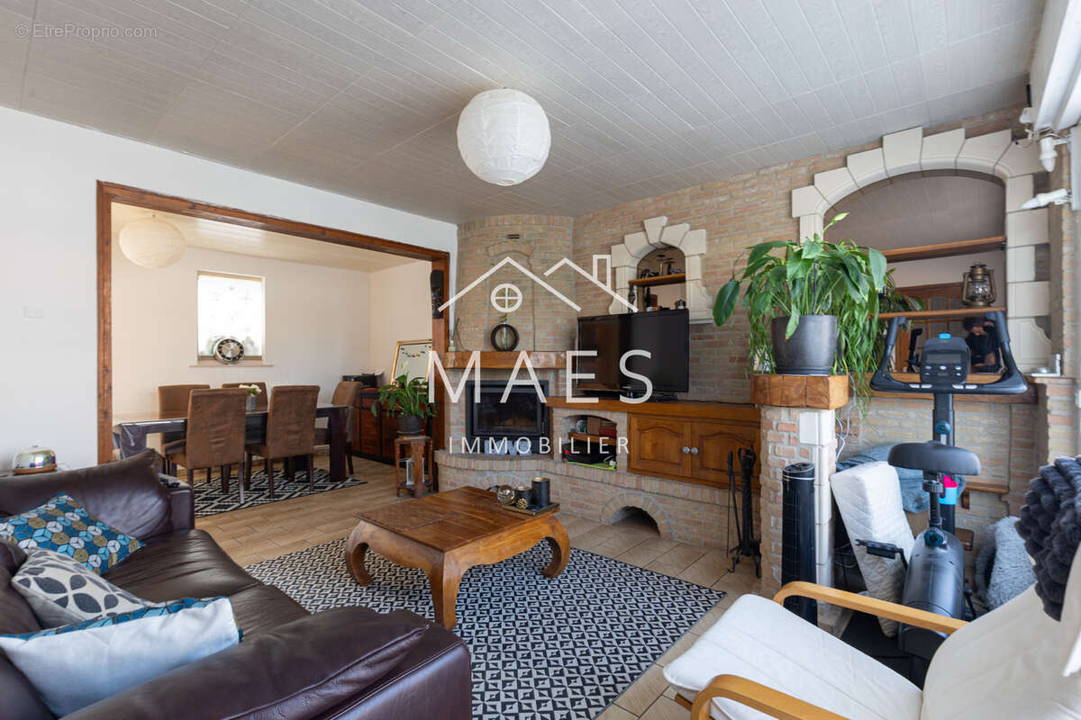 Charmante maison, 4 chambres, jardin sud + double garage - photo 3