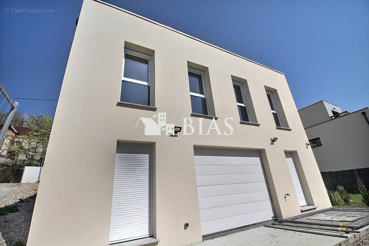 Appartement à LE HOULME