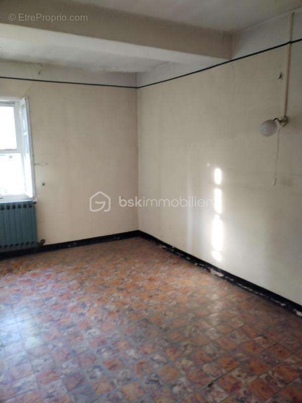 Maison à MALEMORT-DU-COMTAT