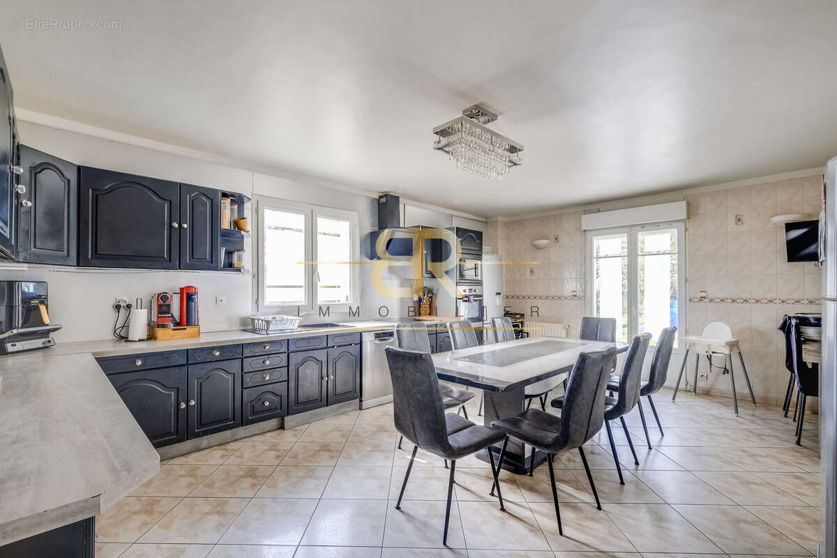 Maison à NOISY-LE-SEC