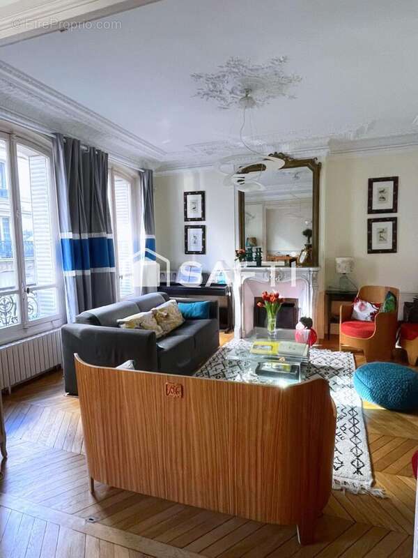 Photo 3 - Appartement à PARIS-15E