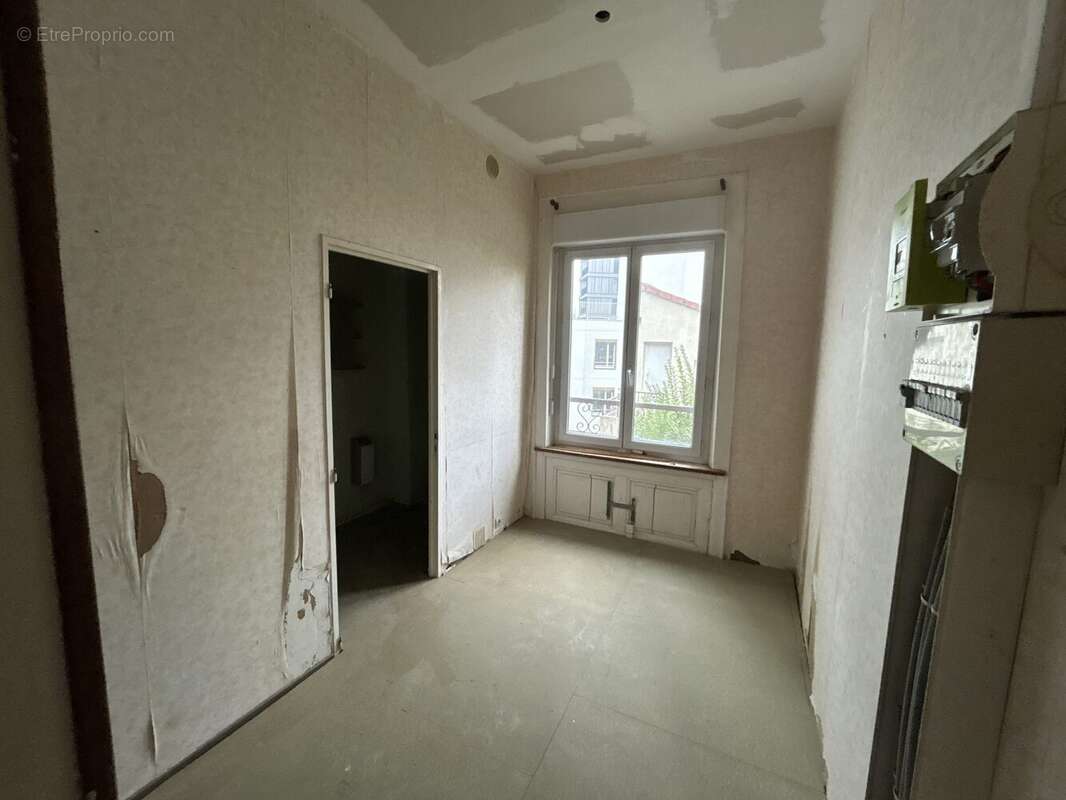 Appartement à SAINT-ETIENNE