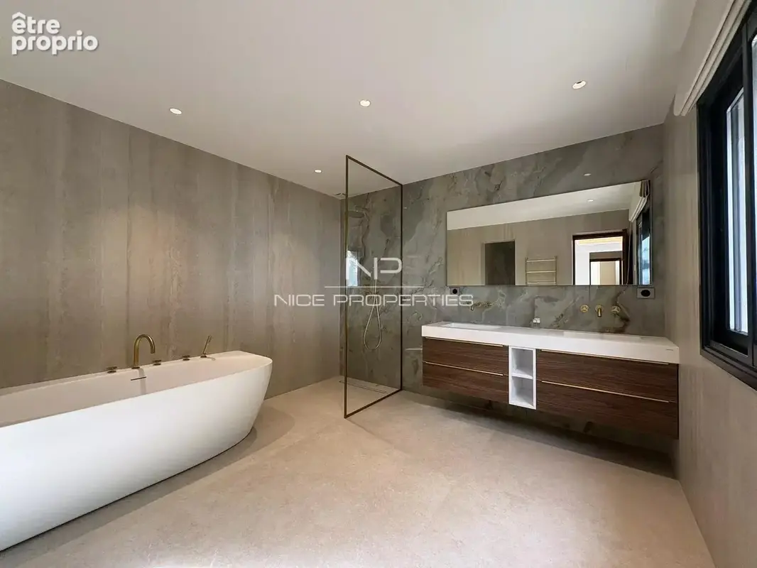 BEAUSOLEIL – BELLEVUE : Villa contemporaine avec piscine et vue panoramique sur Monaco - photo 24