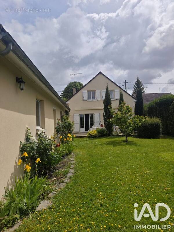 Photo 1 - Maison à NOGENT-SUR-SEINE