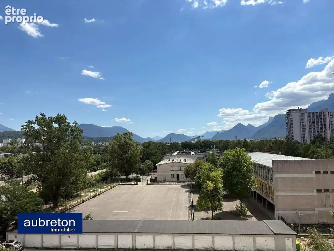 Appartement 64 m² à Grenoble  - photo 2