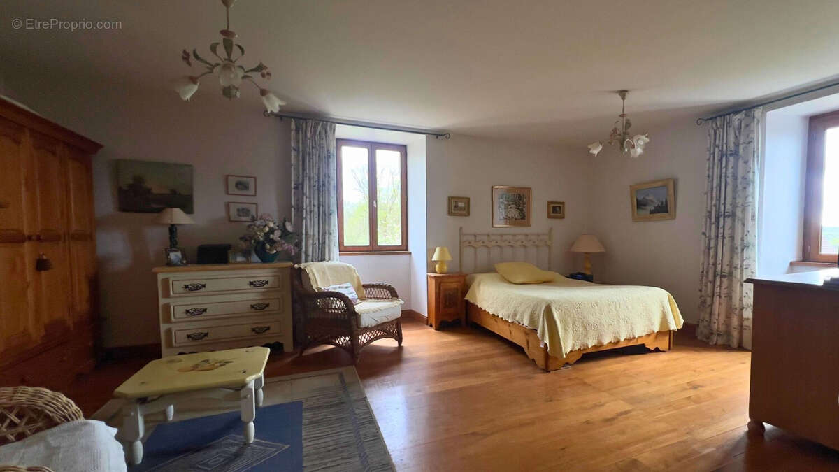 Propriété de charme avec dépendances et 7 hectares dans le lot - photo 11