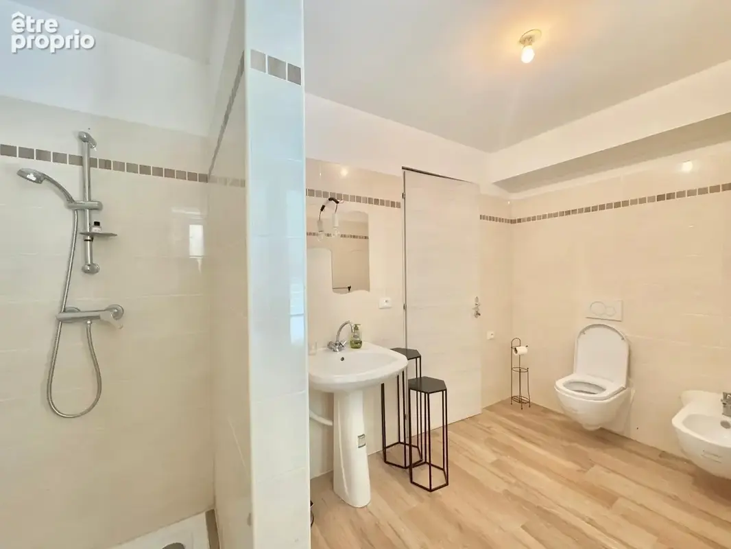 Appartement 2 pièces 49m2 à 50m des plages - photo 7