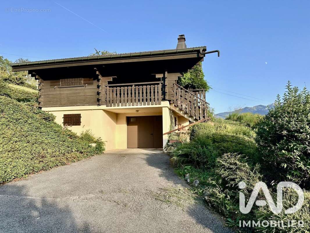 89 m² à Thyez  - photo 3