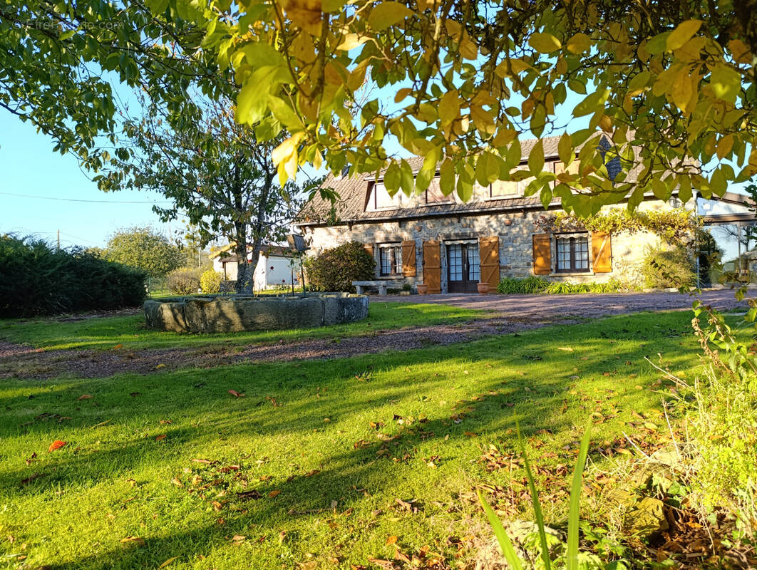 Maison à LA TRINITE