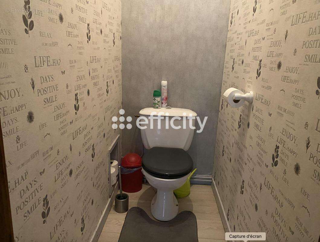 Maison 150 m² à Feurs  - photo 17