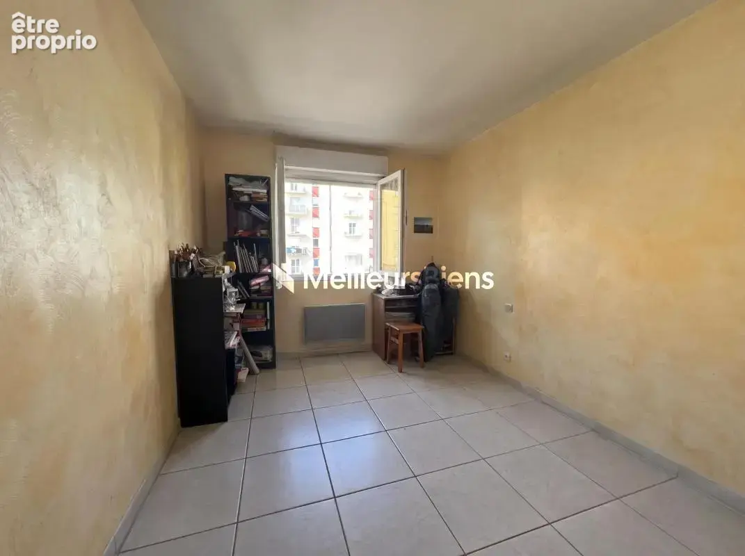 Perpignan kennedy – superbe t4 de 90 m² – terrasse – garage – parking – dernier étage - photo 8