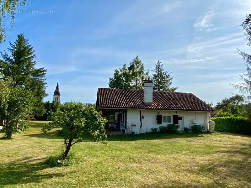 Maison à VILLENEUVE-DE-MARSAN