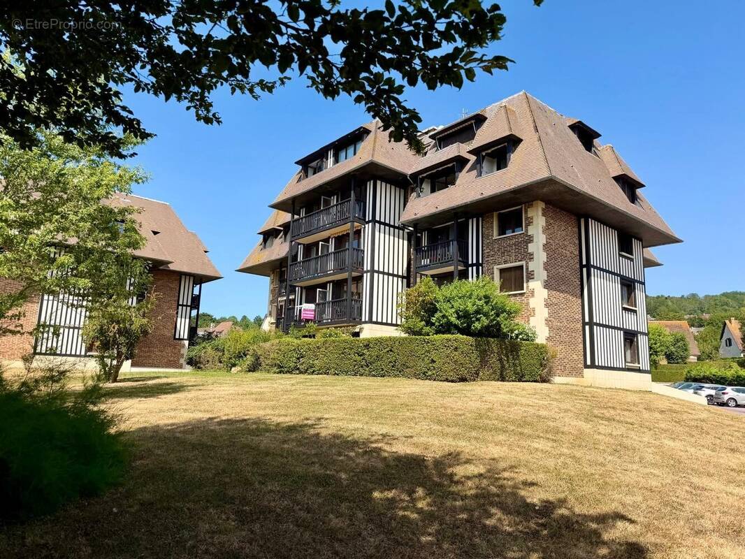 Appartement à BLONVILLE-SUR-MER