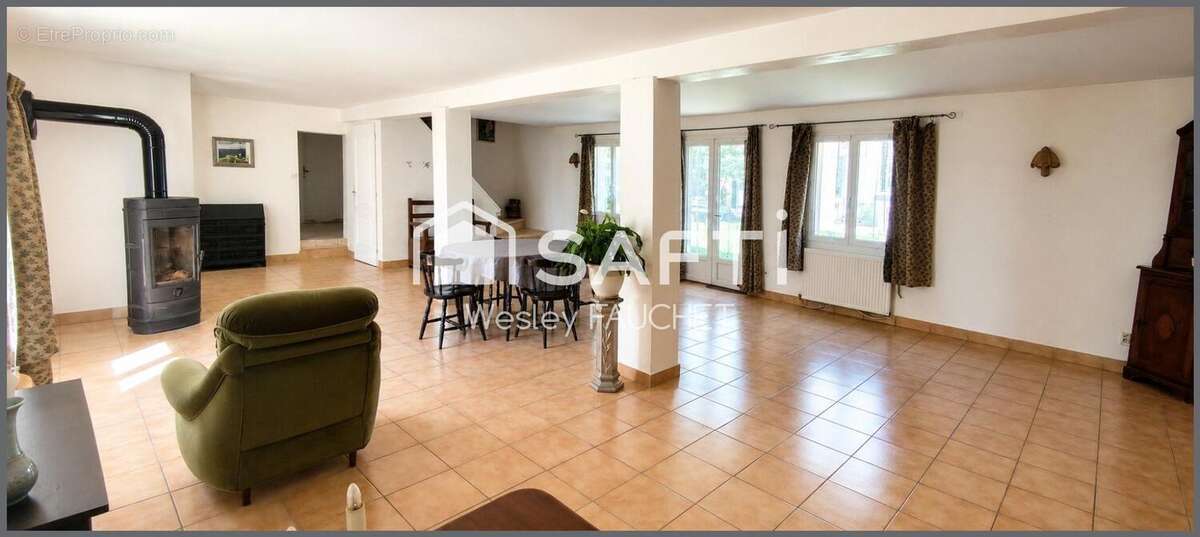 Photo 2 - Maison à LUCAY-LE-MALE