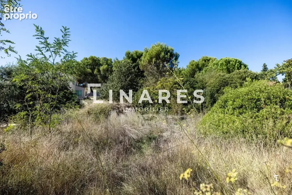 LE VAL FLEURI — Terrain constructible de 726 m² - Ensuès-la-Redonne - photo 6