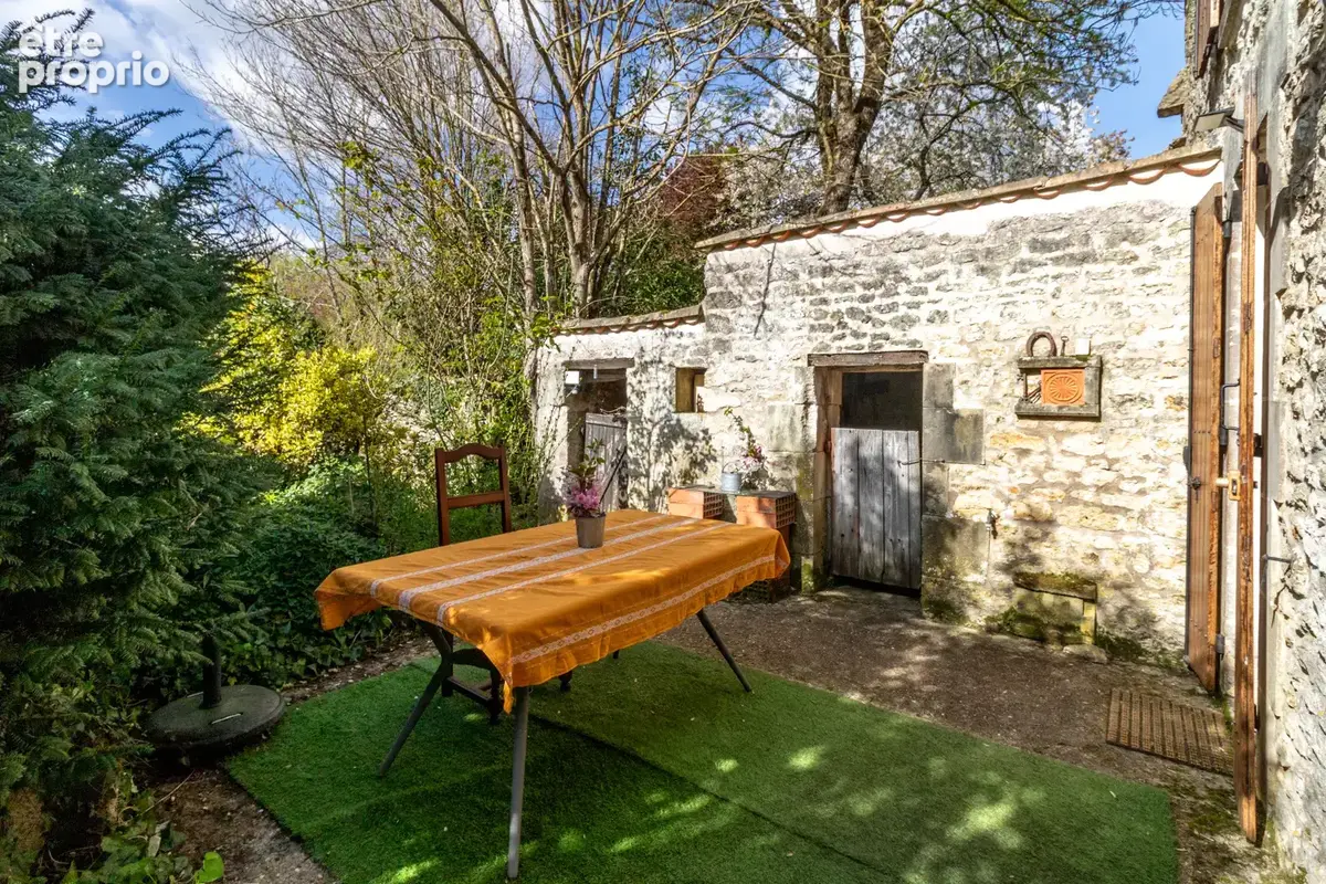Maison de campagne, t4, 148 m2, dépendances, garage, jardin 3670 m2 - photo 2