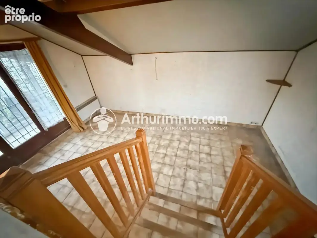 Maison de 6 pieces a renover - photo 5