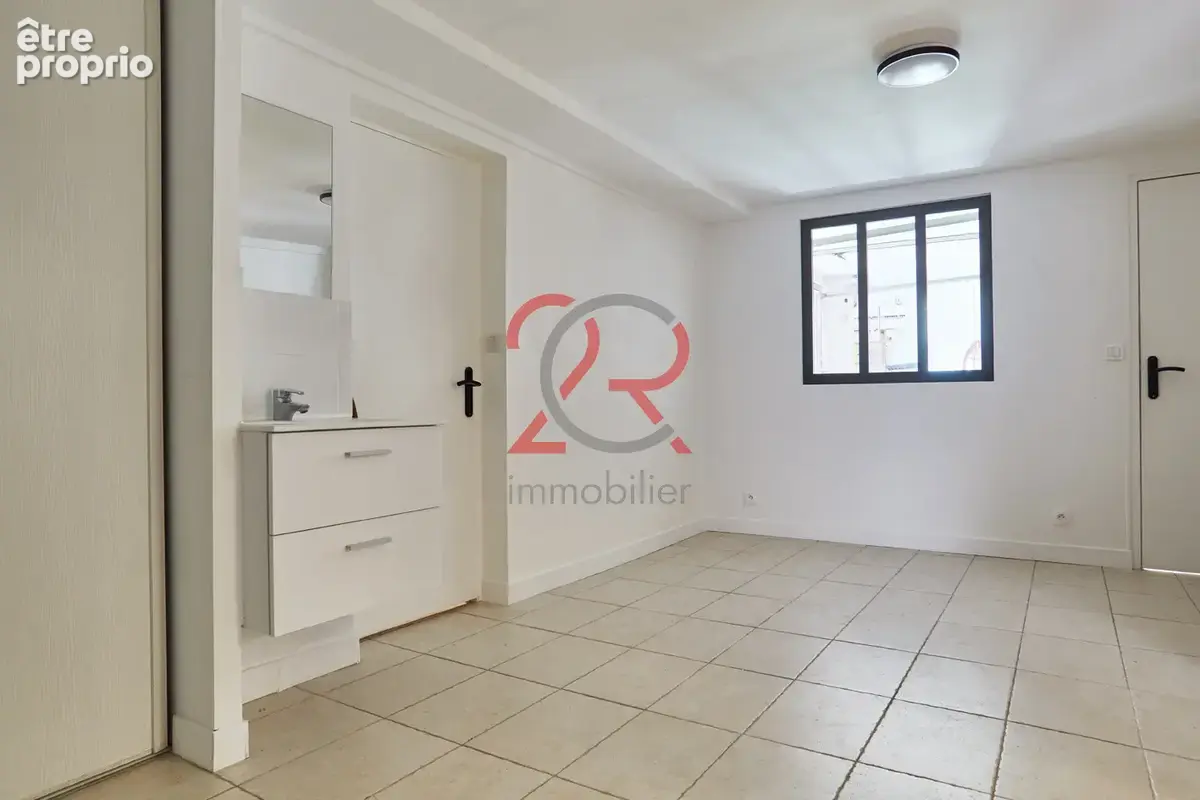 Un cadre de vie privilégié : maison familiale de 197 m2 sur une belle parcelle de 691 m - photo 13