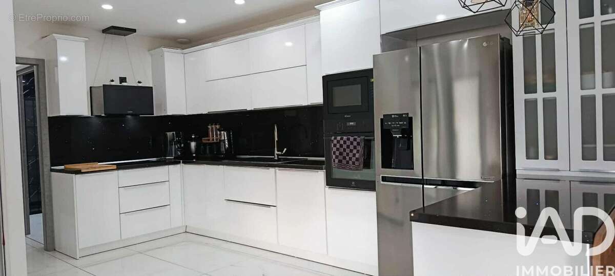 Photo 5 - Maison à SURY-LE-COMTAL