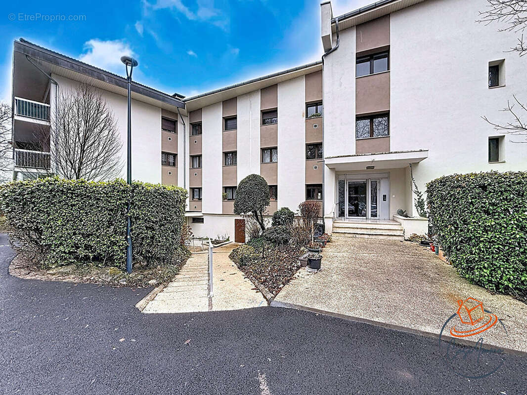 Appartement à FERNEY-VOLTAIRE