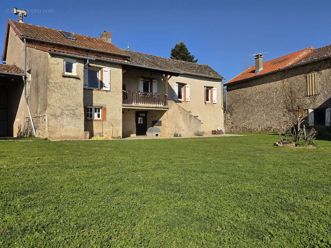 Maison à PAMPELONNE