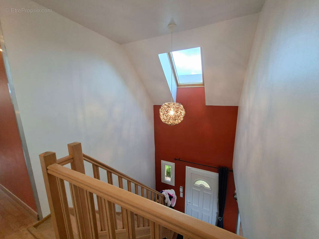 Maison à NOTRE-DAME-D'ALIERMONT