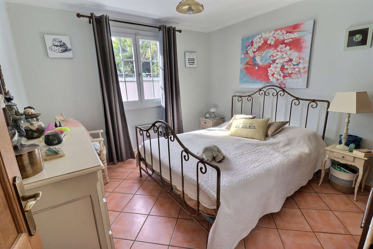 Maison à SAINT-GENIES-DES-MOURGUES