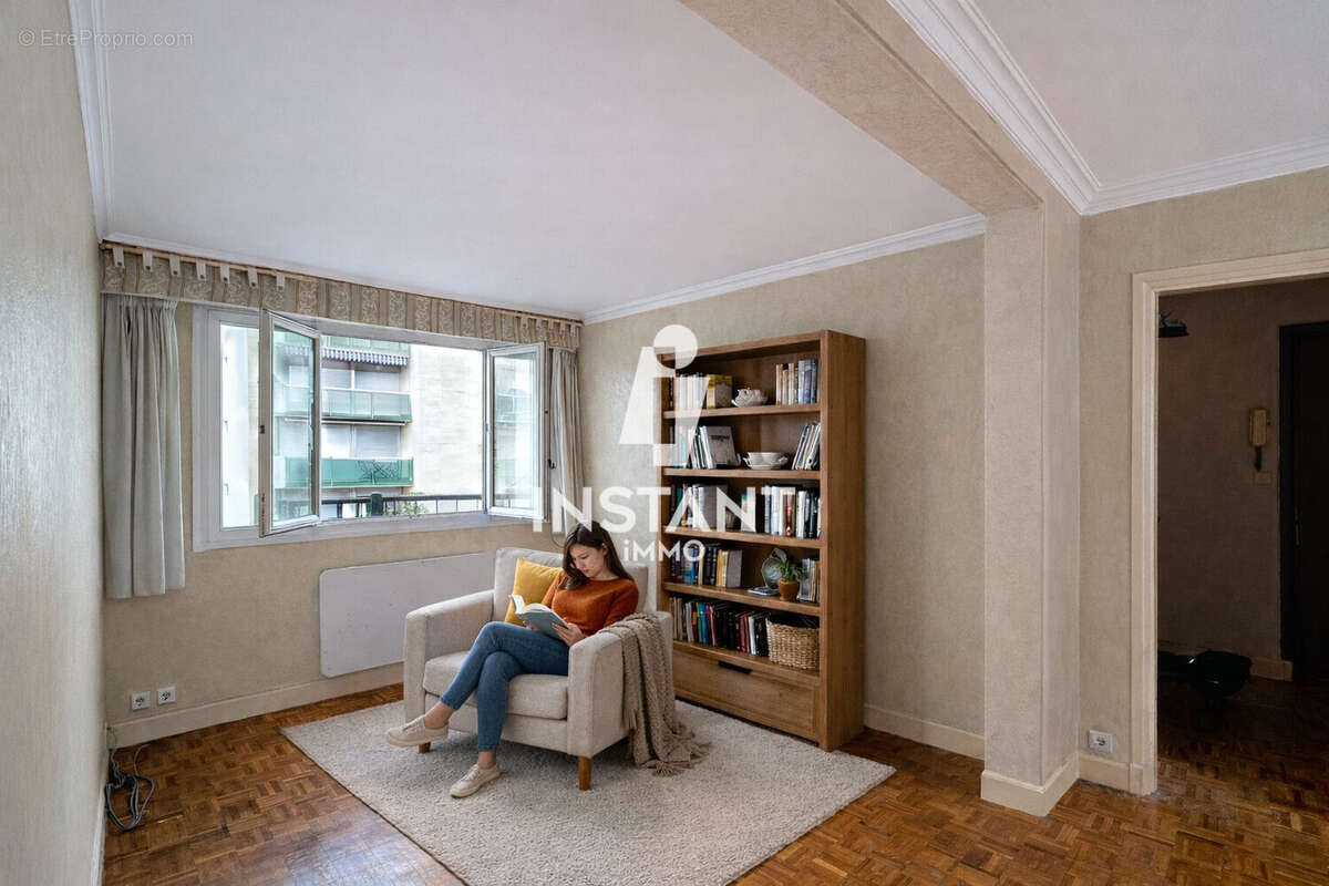 Appartement à SAINT-MAUR-DES-FOSSES