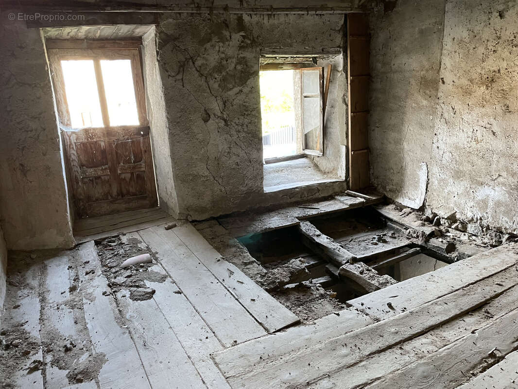 Maison en pierre avec exterieur - photo 14