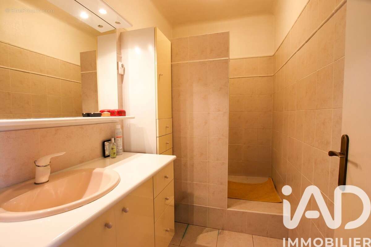 Photo 8 - Appartement à NIMES