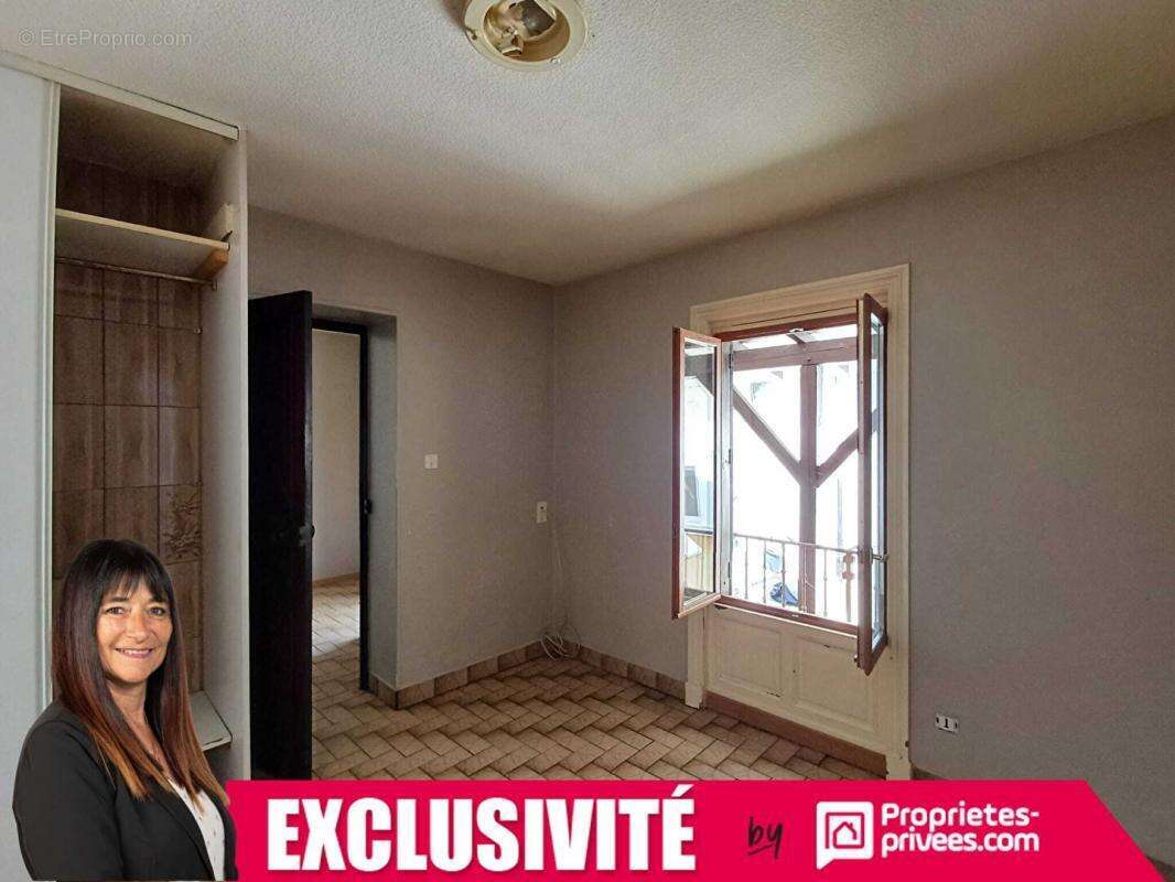 Appartement à LE COTEAU