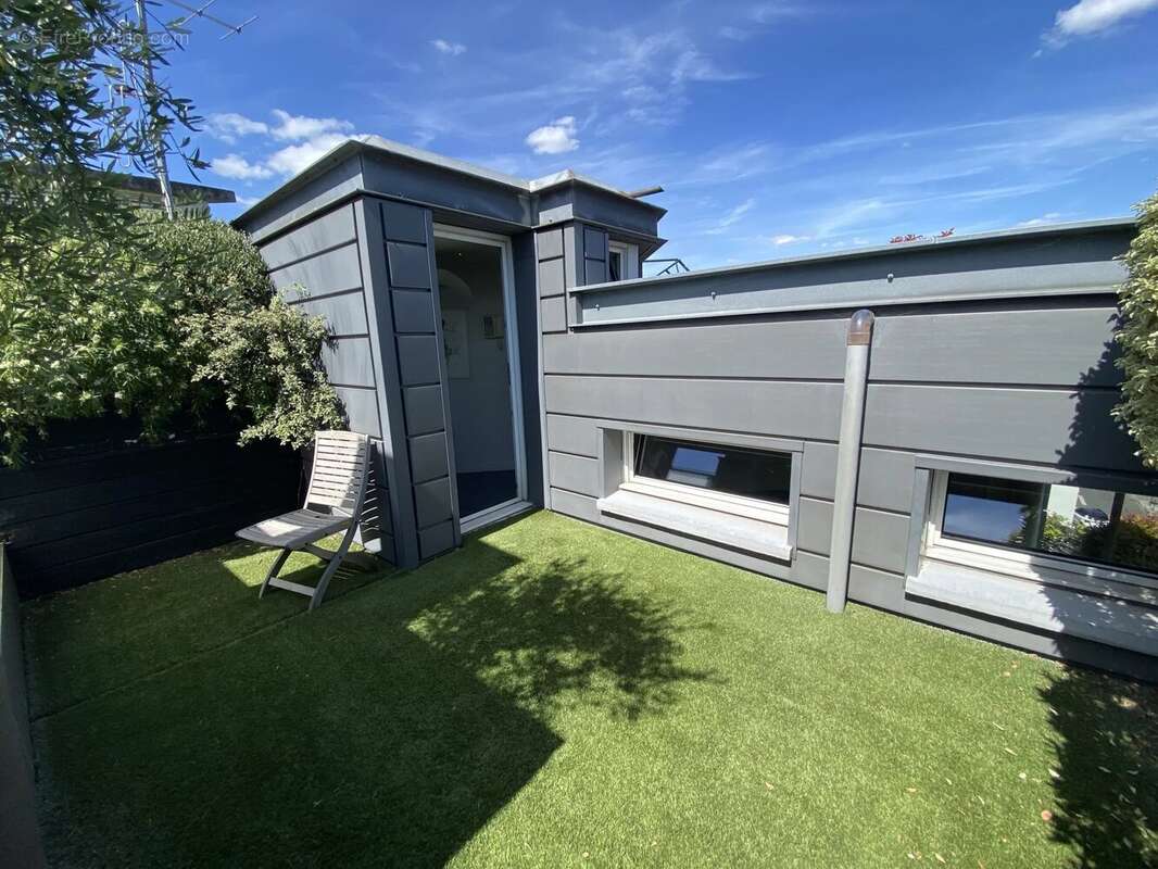 Appartement à BOULOGNE-BILLANCOURT