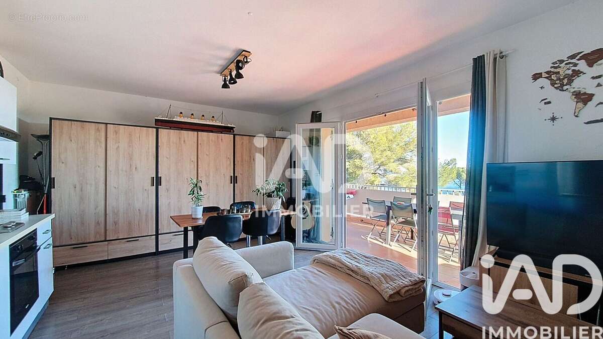 Photo 7 - Maison à ROQUEBRUNE-SUR-ARGENS