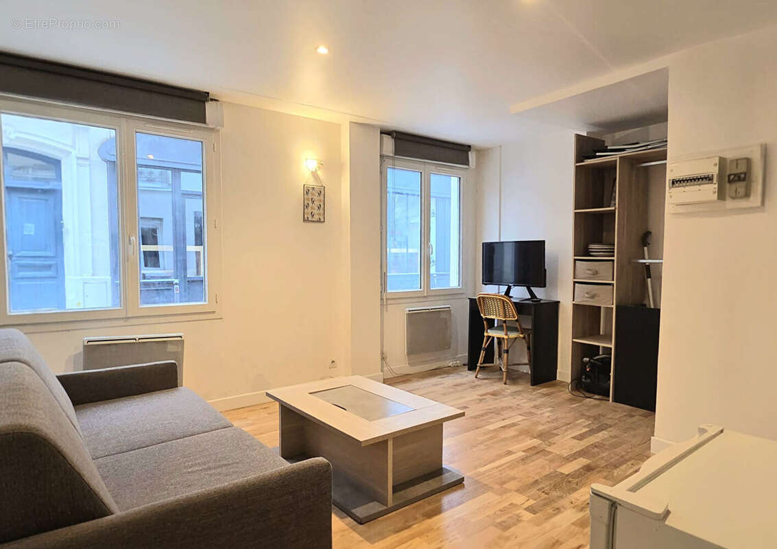 Appartement à PARIS-11E