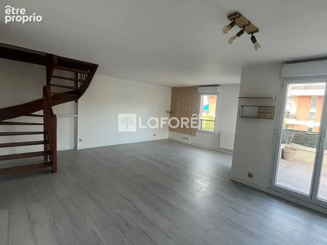 Appartement Bondy 4 pièce(s) 84 m2 - photo 2