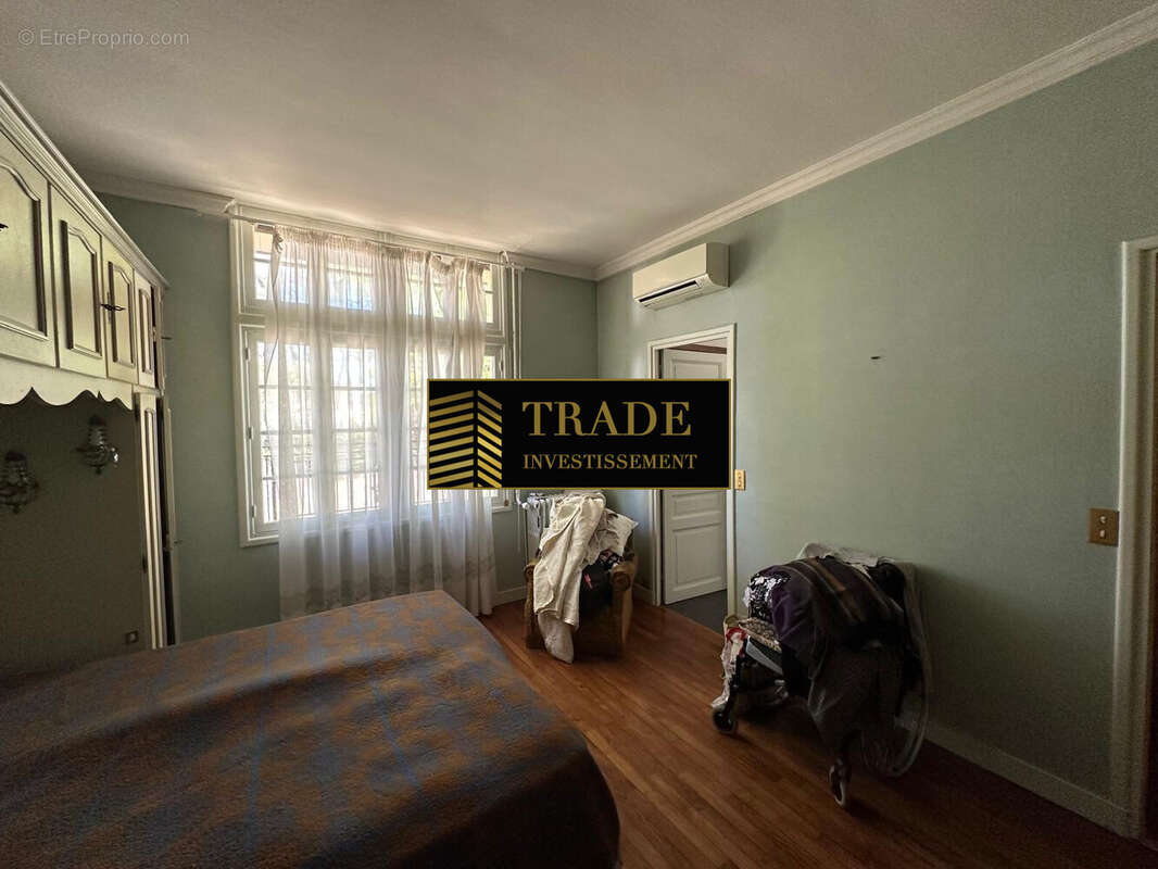 Maison 269 m² à Saint-Fargeau-Ponthierry  - photo 6