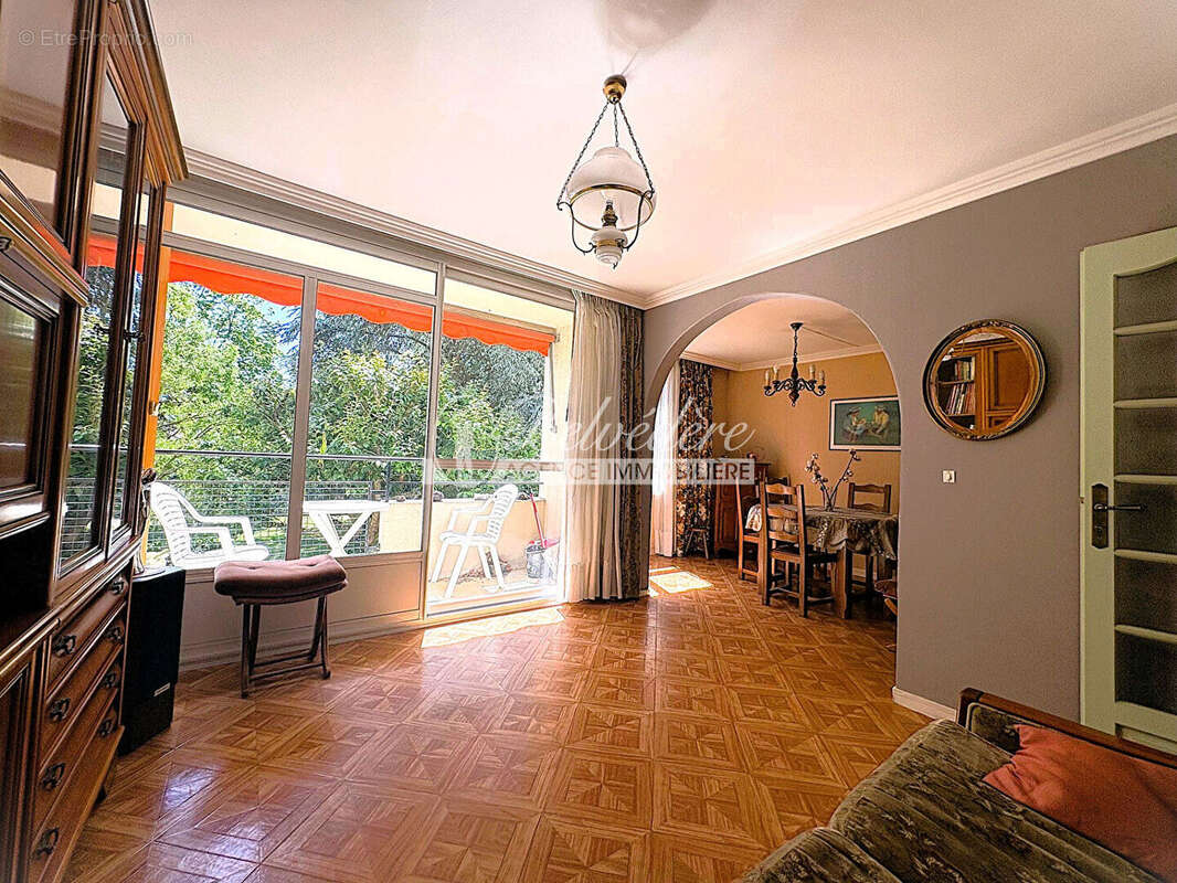 Appartement à TAVERNY