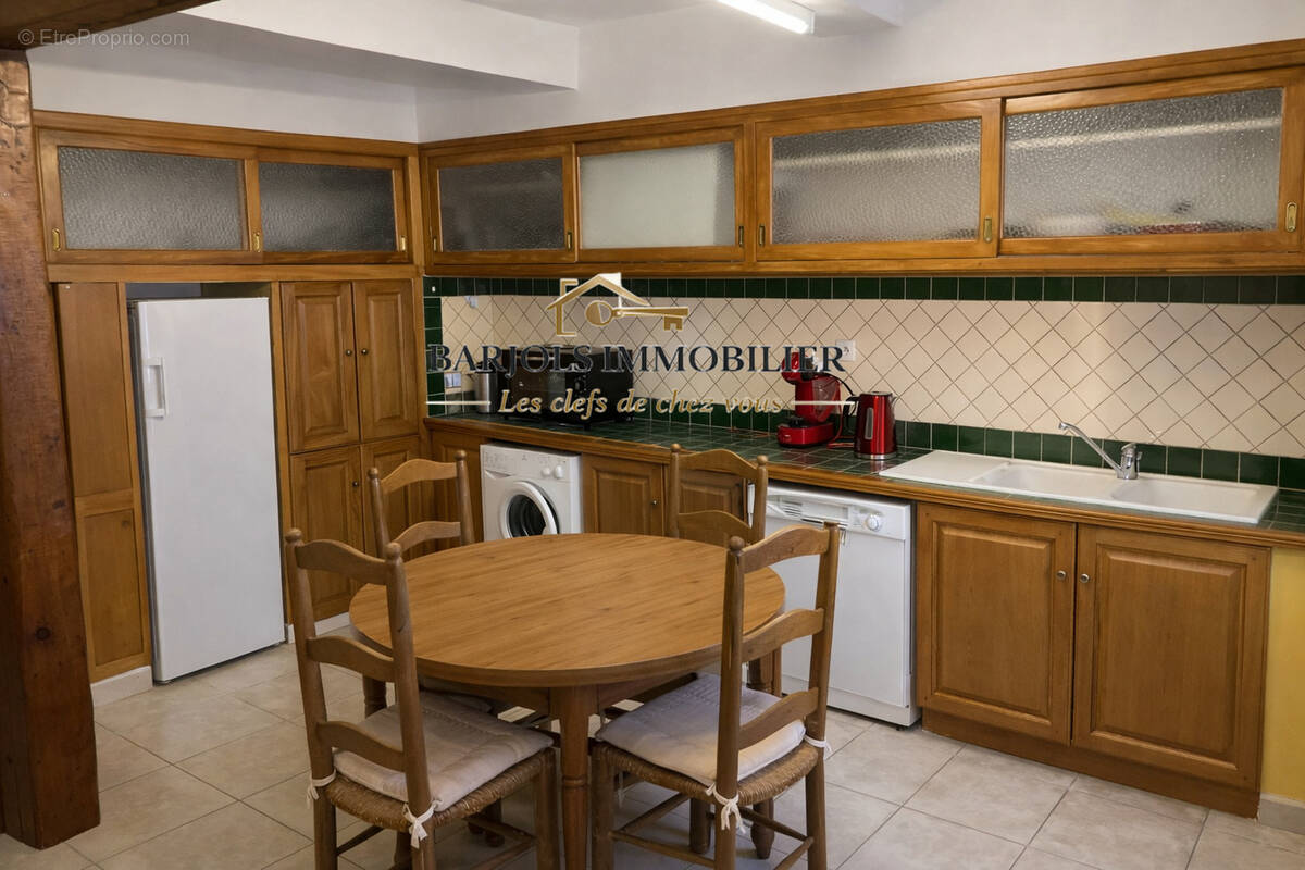 Appartement à BARJOLS