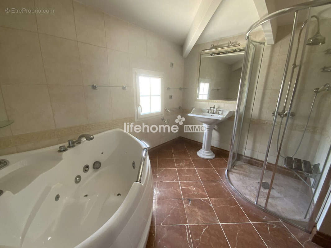 Maison à LE POINCONNET