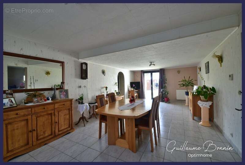 Maison à MARIGNY-BRIZAY