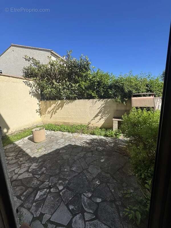 A VENDRE - Appartement T3 rez de chaussée - photo 7