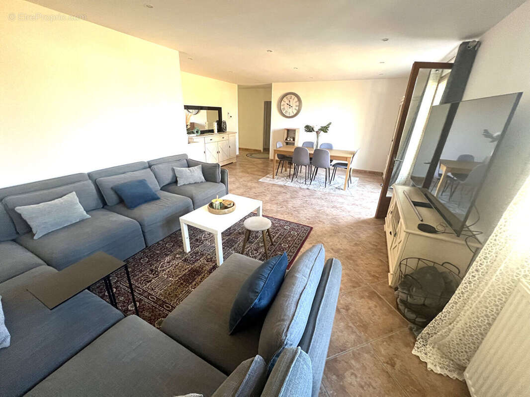 Maison à LESPINASSE