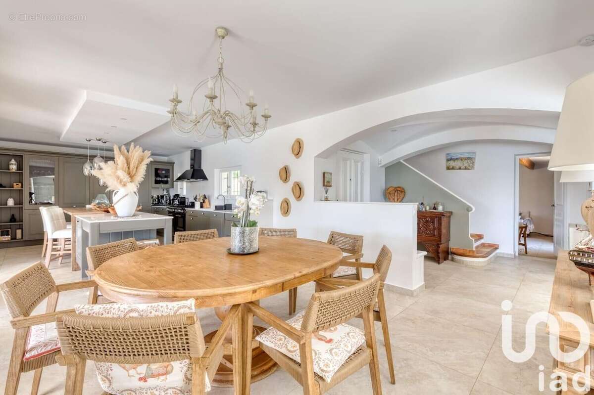 Photo 8 - Maison à PLAN-DE-LA-TOUR